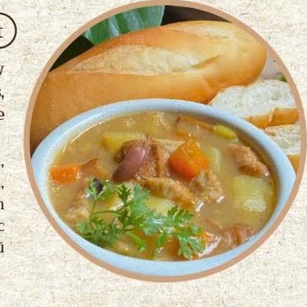 Bánh mì sốt vang